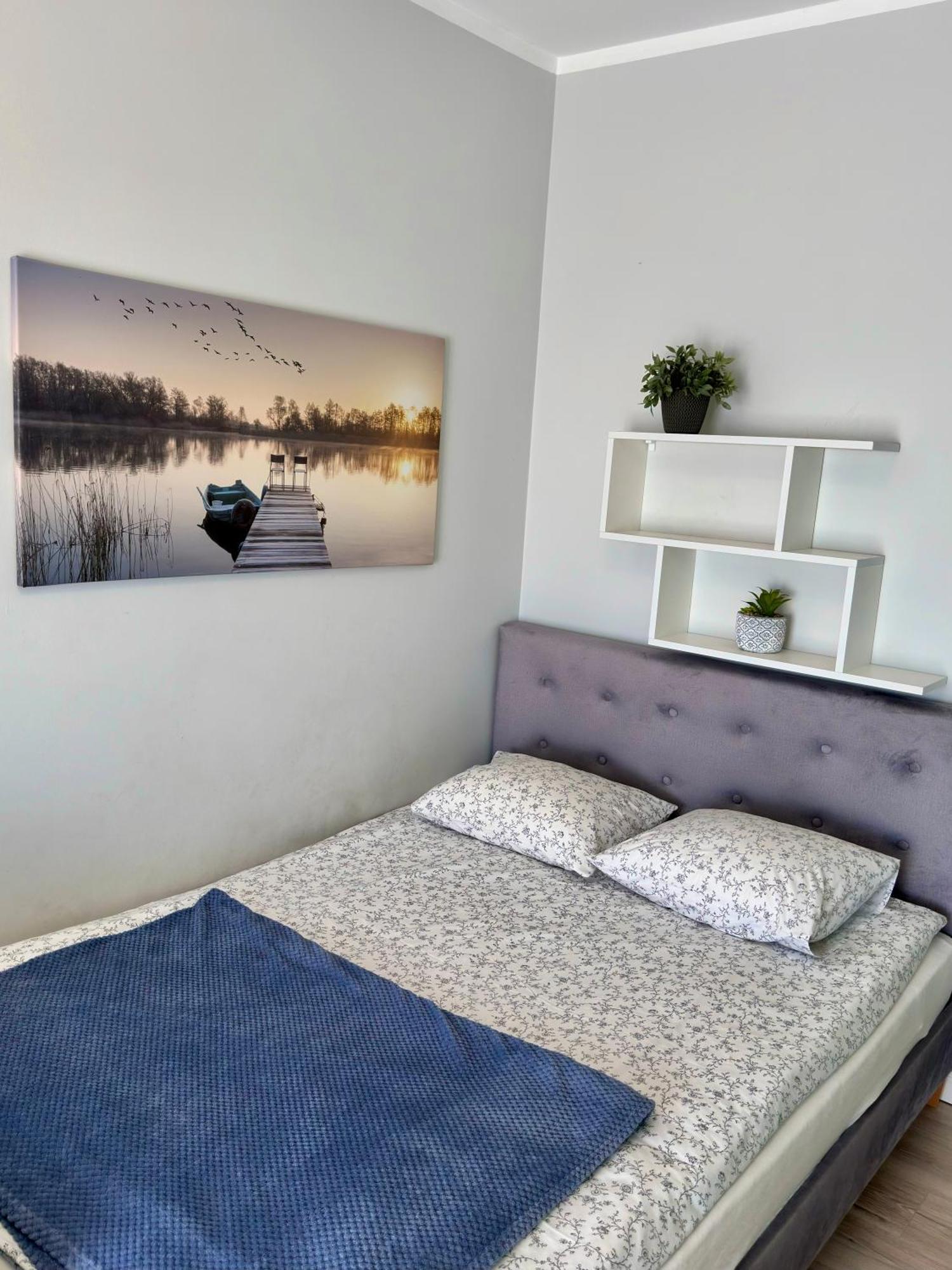 Pod Papugami - Komfortowe Pokoje Z Widokiem Na Rzeke Łeba Exterior foto
